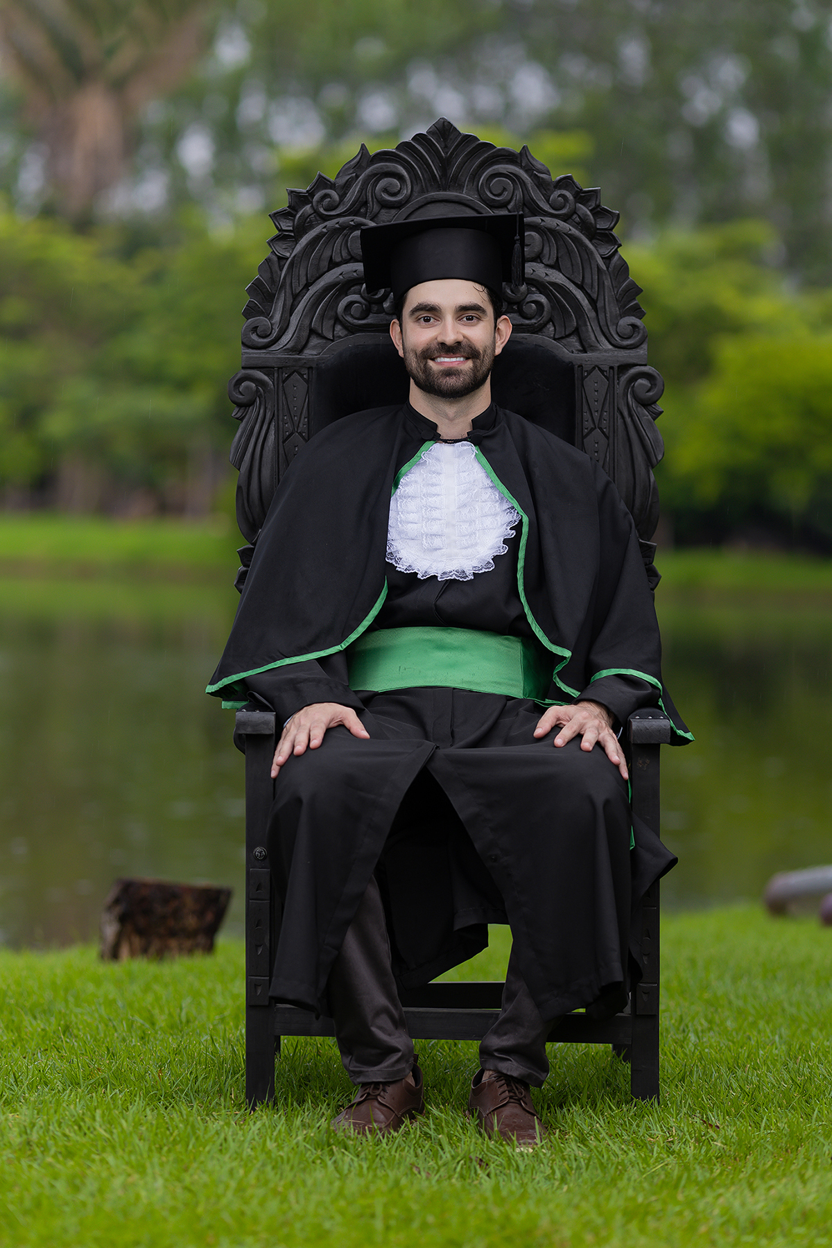 formando, ensaio, medicina, xinguara, familia, médicos, ester, rafael, navel veiculos, xinguara, fotos, externas, ensaio, chuva, mulher, homem, familia, fotos, criativas, flaviomarquesfotografias