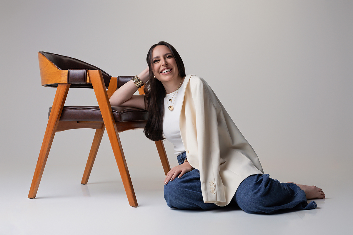 isabella bravo, ensaio, feminino, posicionamento de imagem profissional, xinguara, arquiteta, ensaio, estudio, fotográfico, flaviomarquesfotografias, instagram, fotos, clean, mulher, cabelo, maquiagem, posicionamento