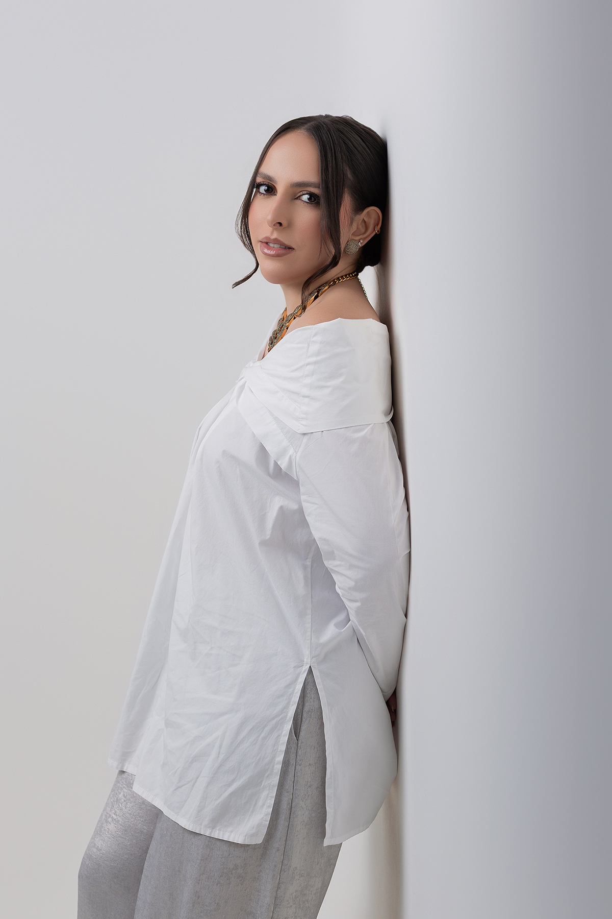 isabella bravo, ensaio, feminino, posicionamento de imagem profissional, xinguara, arquiteta, ensaio, estudio, fotográfico, flaviomarquesfotografias, instagram, fotos, clean, mulher, cabelo, maquiagem, posicionamento