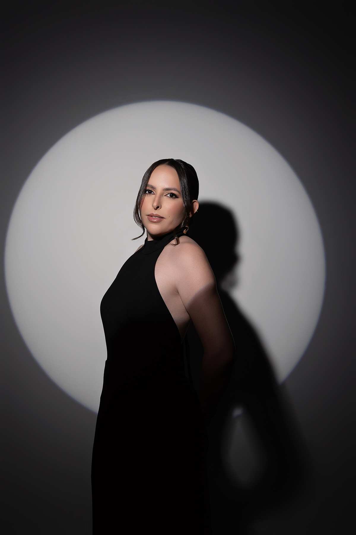 isabella bravo, ensaio, feminino, posicionamento de imagem profissional, xinguara, arquiteta, ensaio, estudio, fotográfico, flaviomarquesfotografias, instagram, fotos, clean, mulher, cabelo, maquiagem, posicionamento