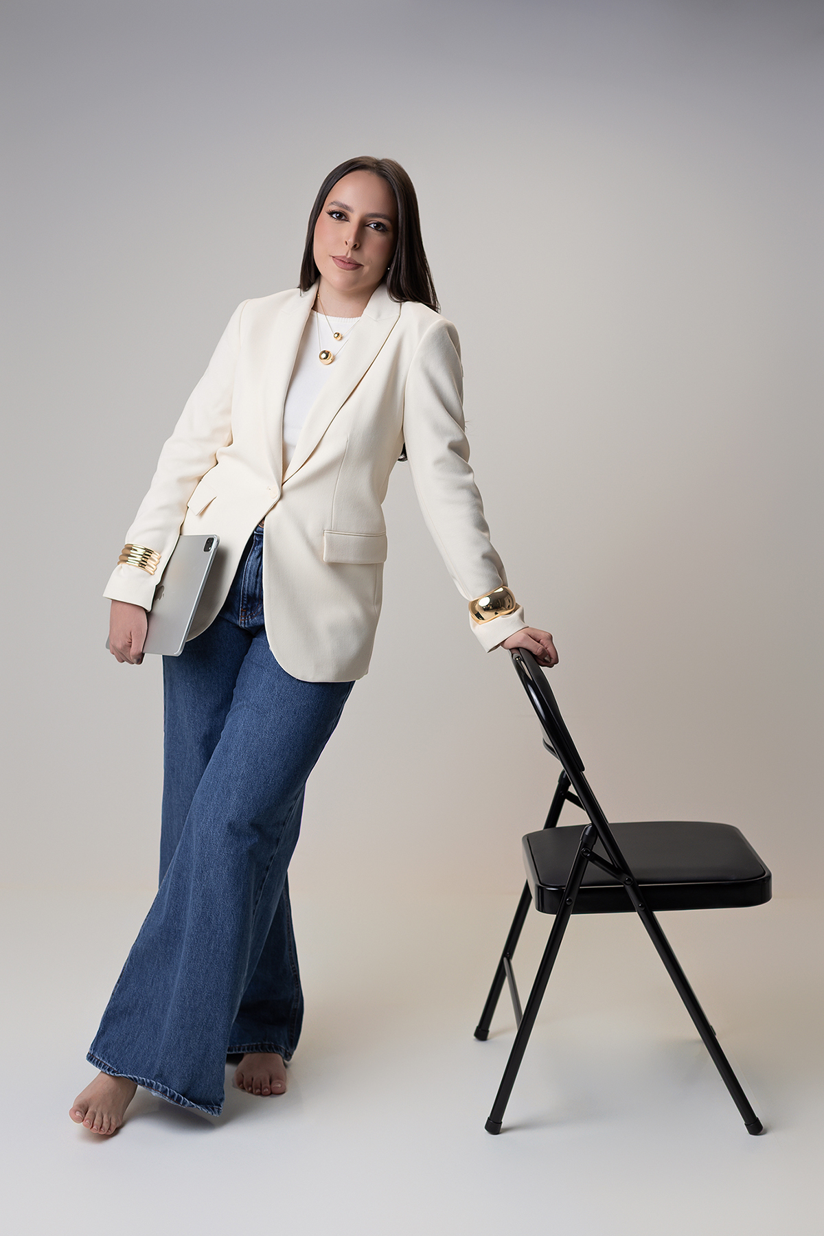 isabella bravo, ensaio, feminino, posicionamento de imagem profissional, xinguara, arquiteta, ensaio, estudio, fotográfico, flaviomarquesfotografias, instagram, fotos, clean, mulher, cabelo, maquiagem, posicionamento