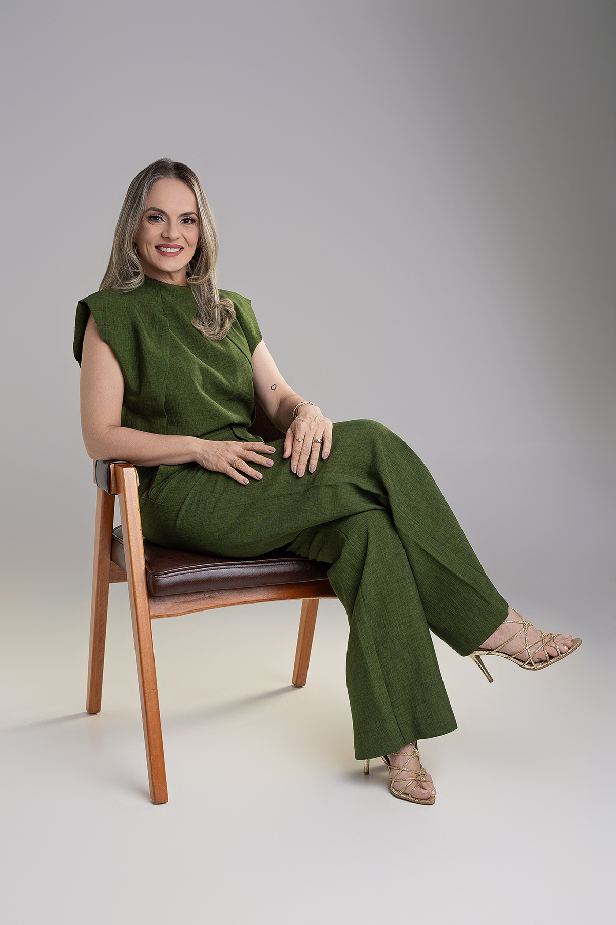 Cleuda, Mulher, looks, profissionais, psicologa, terapeuta, mulher, feminina, poderosa, mulher emponderada, 