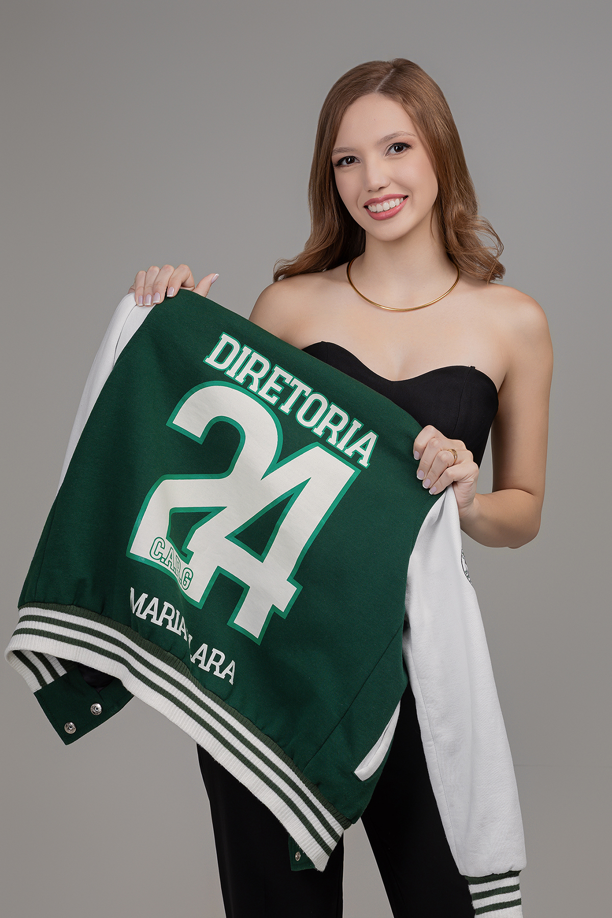 Meio médico, formatura, fotos, formando, estudio, xinguara, flaviomarquesfotografias, ensaio, feminino, familia, estudio, cleia nunes, fotos, medicina, formatura, formando, beca, jaleco