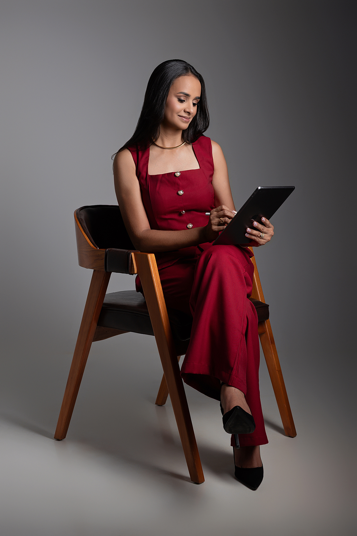 lurdinha, viana, contadora, ensaio, estdudio, feminino, contadora, fotos criativas, luz, fotografo, flaviomarquesfotografias, flavio, fotografo, xinguara, elegancia, cnpj, cpf, receita, imposto de renda