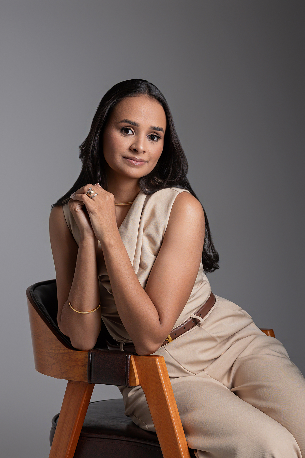 lurdinha, viana, contadora, ensaio, estdudio, feminino, contadora, fotos criativas, luz, fotografo, flaviomarquesfotografias, flavio, fotografo, xinguara, elegancia, cnpj, cpf, receita, imposto de renda