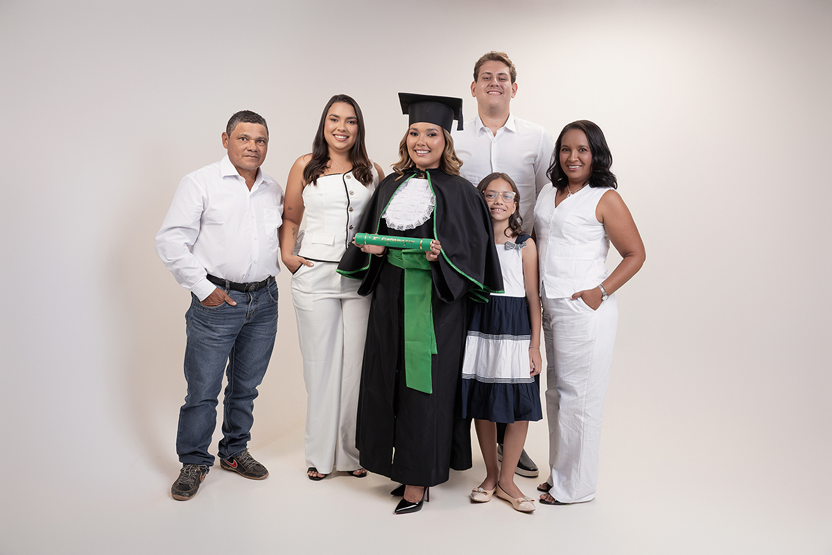 Taynara Sofia, formanda, enfermagem, formatura, estudio, familia, formatura