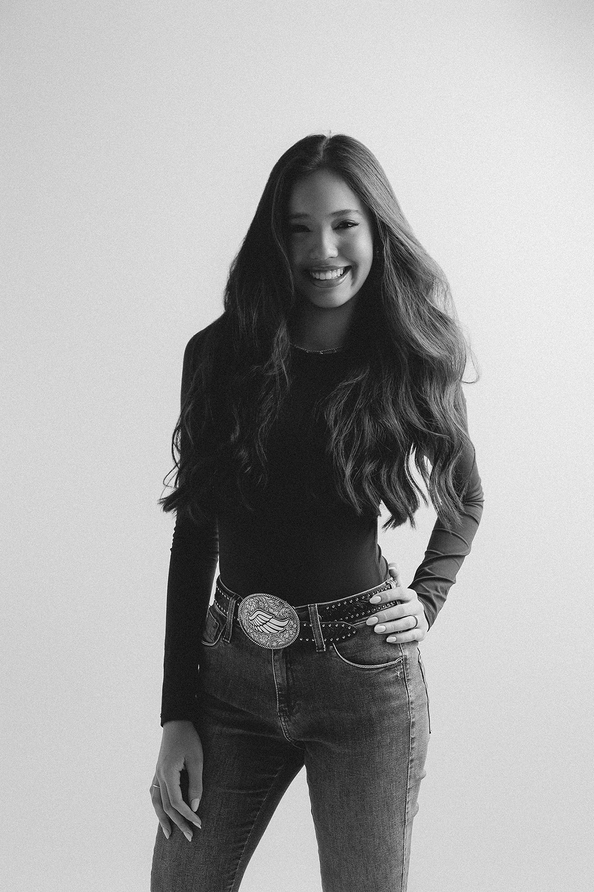 ensaio, 15 anos, fotos, estudio, sofia, duarte, sofia duarte, xinguara, aniversario, debutante, flavio, fotografo, xinguara, pará, mulher, vestido azul, cabelo, maquiagem, penteado, flaviomarquesfotografias