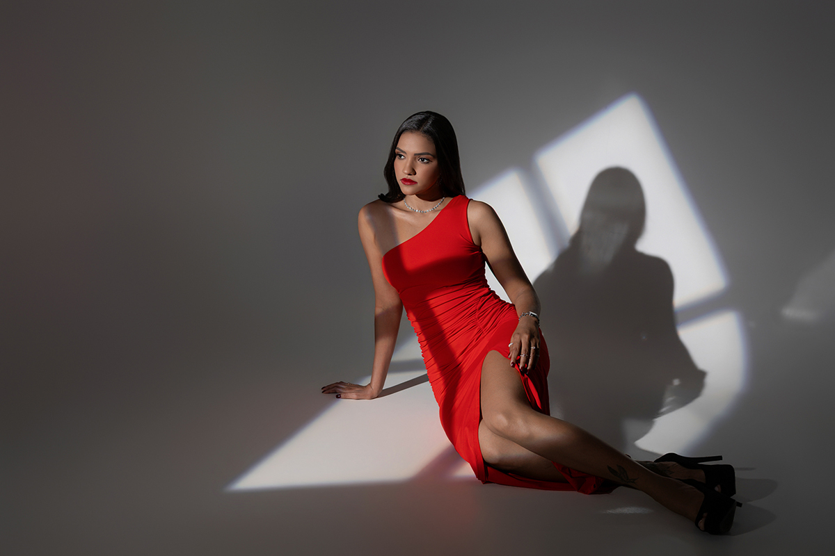 mayara vieira, ensaio, fotos, criativas, estudio, fotos, flaviomarquesfotografias, ensaio feminino, fotos estudio flaviomarques, fotografo, xinguara, pará, fotos, bolo, fotos vestido, fotos maquiagem, fotos mulher, flaviomarquesfotografias