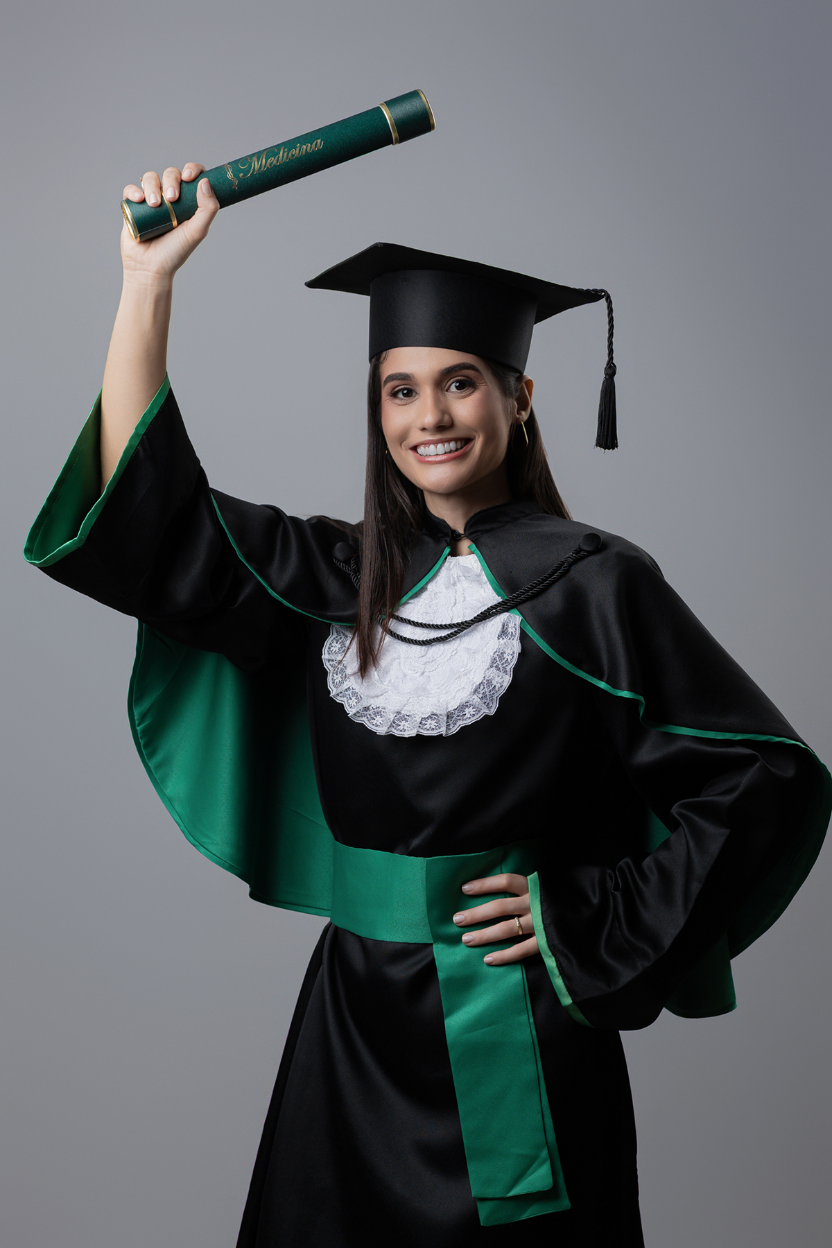 Thainara Rosalves, ensaio, formatura, formanda, médica, medicina, fotos, formanda, familia, clinica, ensaio formatura, fotos familia formatura, aluno medicina, fotos criativas, ensaio medica, flaviomarquesfotografias