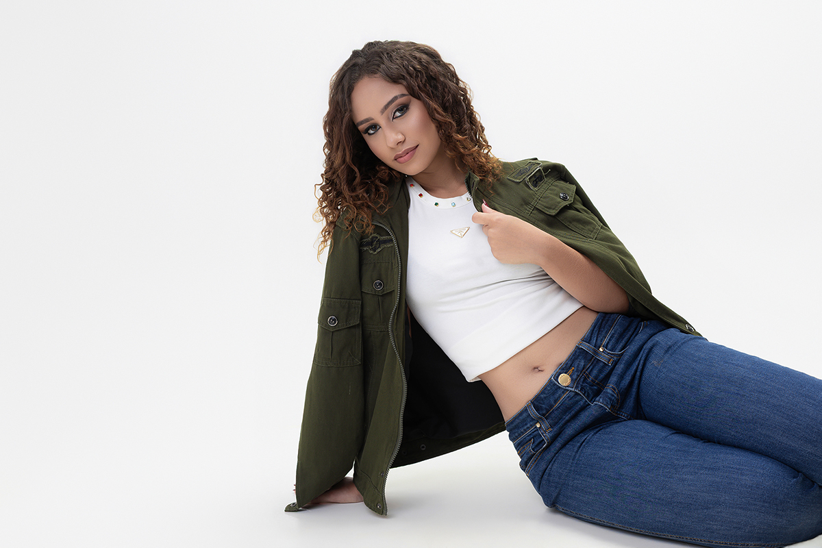 kamila lopes, ensaio feminino, estúdio, xinguara, fotografia, mulher vestido, sensual, ensaio fotográfico aniversário, fotos criativas, luz, melhor fotografo xinguara, pará, brasil, flaviomarquesfotografias