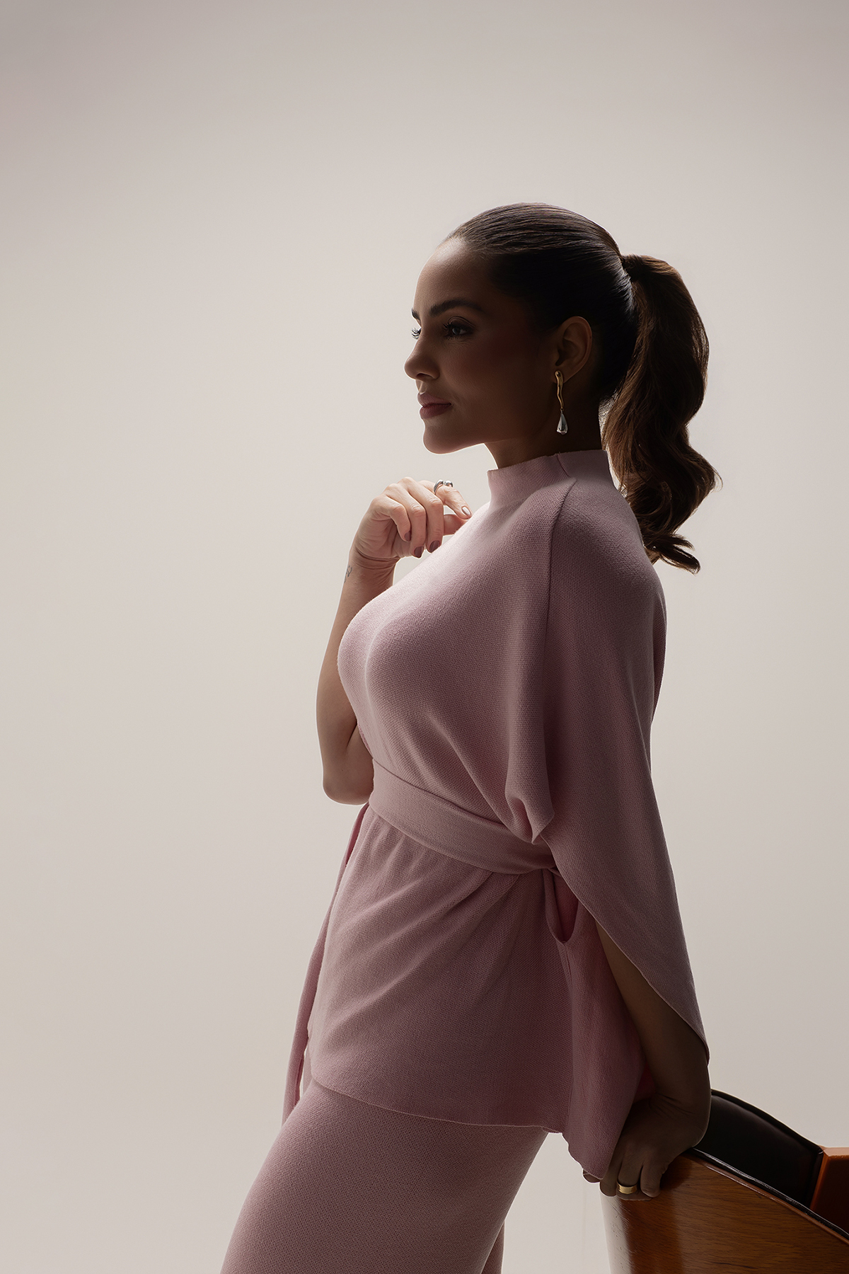 sheila santos, biomédica, estética, saude, beleza, ensaio profissional, mulher emponderada, mulher de negócio, clinica, cabelo, ensaio fotográfico, estúdio, flaviomarquesfotografiassheila santos, biomédica, estética, saude, beleza, ensaio profissional, mu