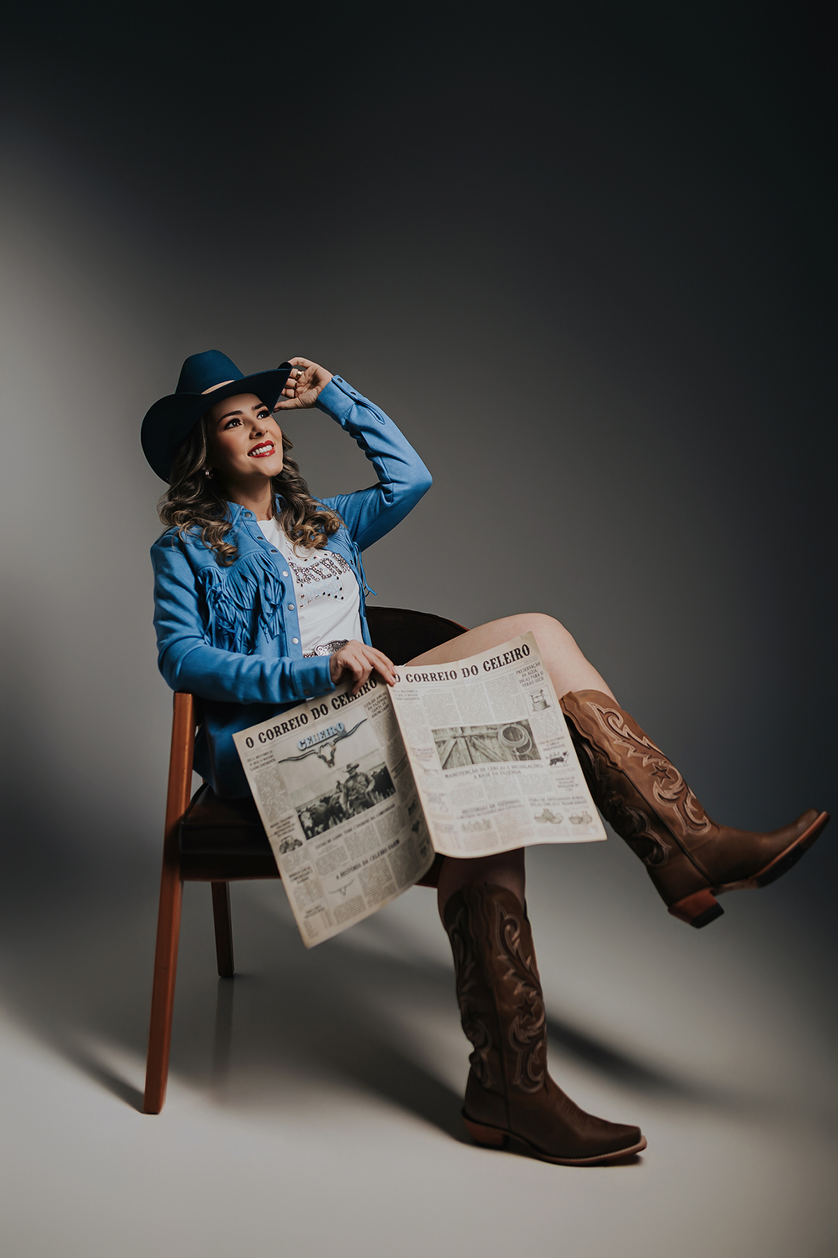 Débora Faria, ensaio country, celeiro farm, ensaio feminino, fotos criativas, ensaio estudio, loja de roupas, cavalgadas, cavalos, festa de peao, roupas, mulheres, celeiro farm xinguara, celeiro xinguara, ensaio flaviomarquesfotografias