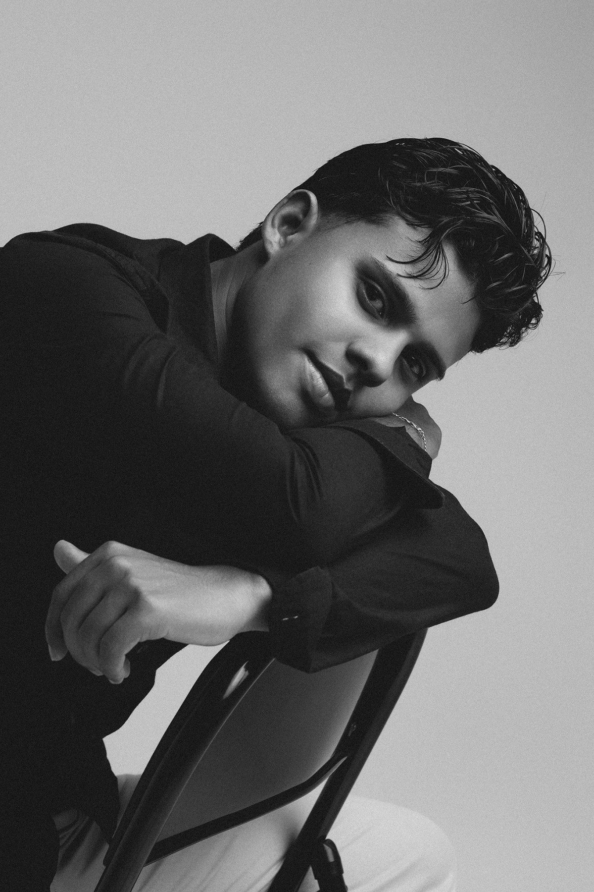 ensaio masculino, mateus coutinho, flaviomarquesfotografias, xinguara, fotos, criativas, luz, preto e branco, flaviomarquesfotografias, fotografia masculina, ensaio, 