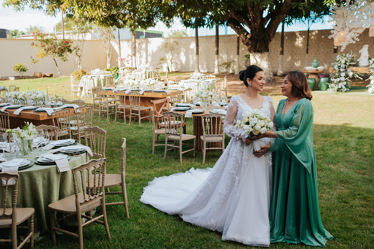 renata, vinicius, casamento, são félix do xingu, fotografo, santo, maria madalena, noivos, xingu, casamento, igreja catolica, noivos, noiva, fotos, flaviomarquesfotografias