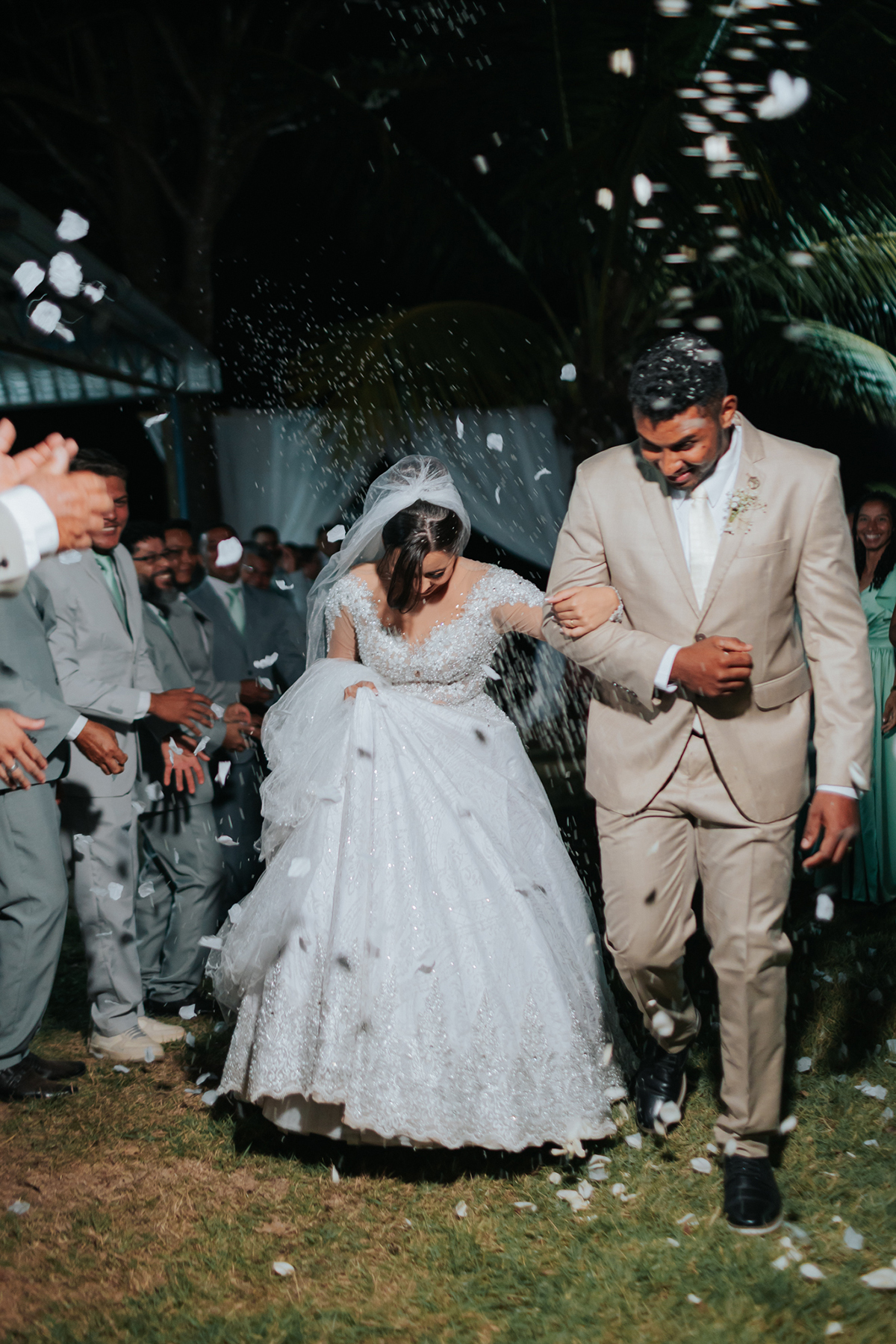 casamento, noiva, cabelo, vestido, noiva, casamento, decoração, ar livre, noiva, noivo, vestido noiva, cabelo noiva, ensaio, feminino, sonho, casamento, maquiagem, evilany, tucumã, ourilândia, Pará, Xinguara,