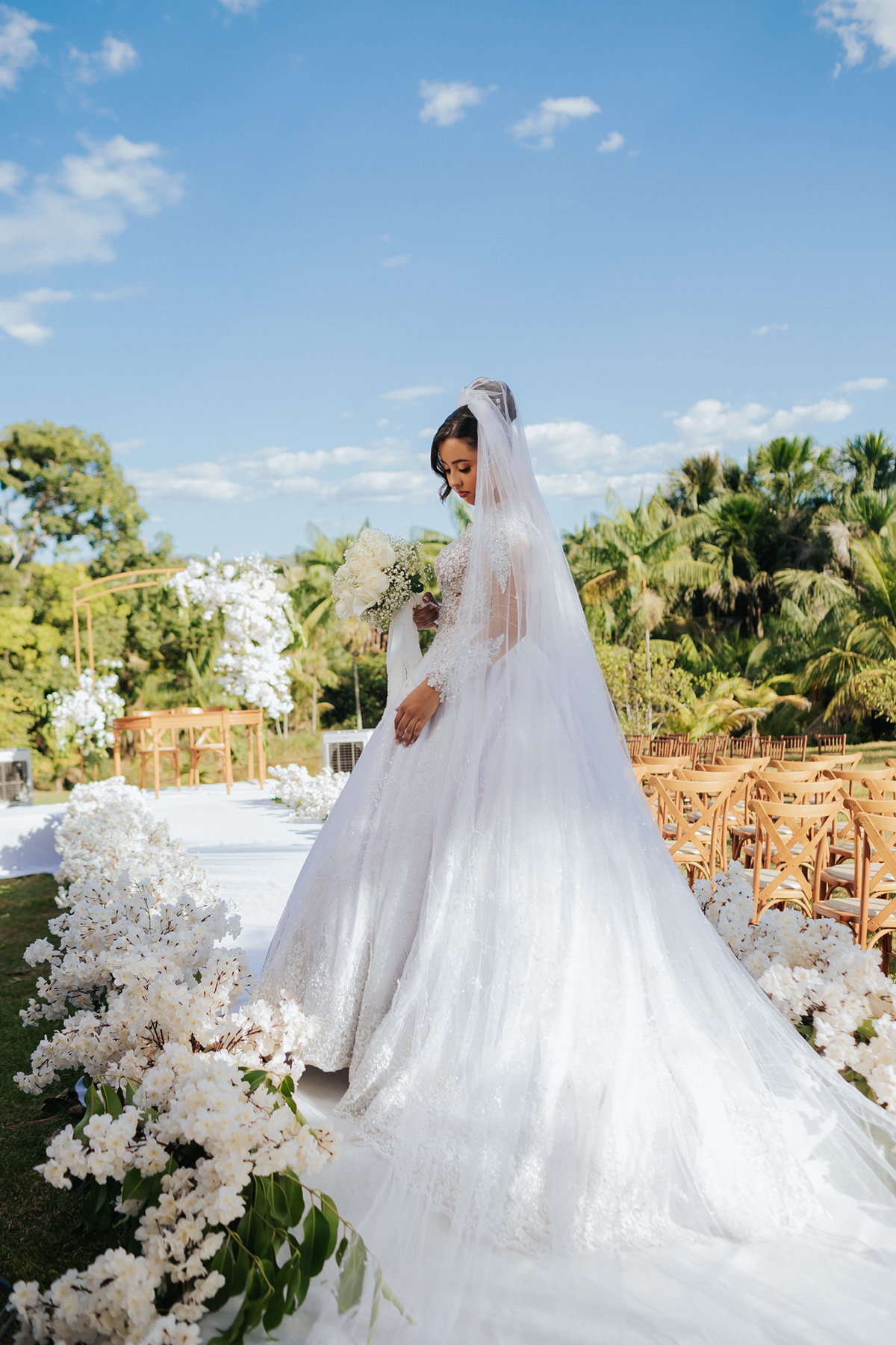 casamento, noiva, cabelo, vestido, noiva, casamento, decoração, ar livre, noiva, noivo, vestido noiva, cabelo noiva, ensaio, feminino, sonho, casamento, maquiagem, evilany, tucumã, ourilândia, Pará, Xinguara,