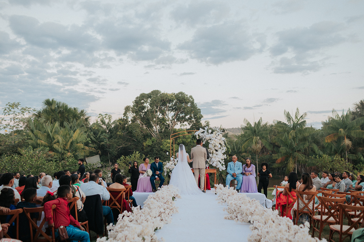 casamento, noiva, cabelo, vestido, noiva, casamento, decoração, ar livre, noiva, noivo, vestido noiva, cabelo noiva, ensaio, feminino, sonho, casamento, maquiagem, evilany, tucumã, ourilândia, Pará, Xinguara,