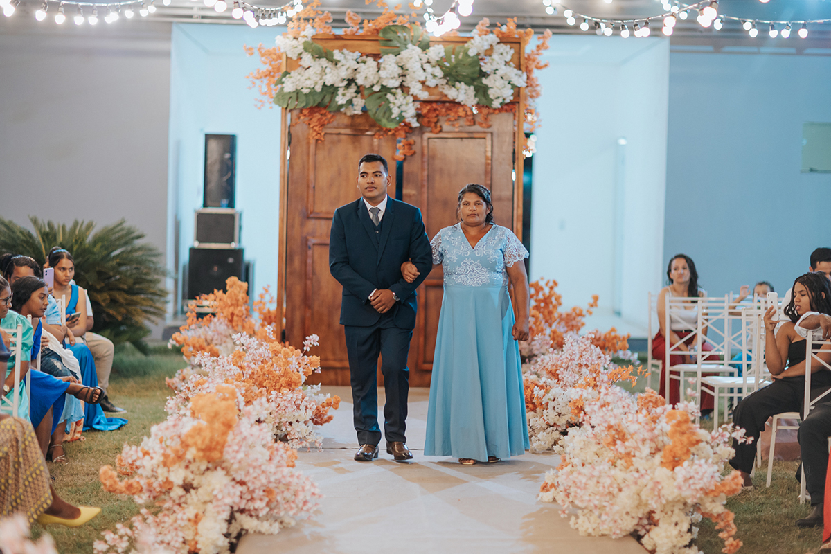 casamento, são félix do xingu, labelle, requinte decorações, fotografia, flaviomarquesfotografias, pará, noivos, casamento, cerimônia, ensaio, noiva, penteado, cabelo, casamento, ar livre, flaviomarquesfotografias, fotográfo, flavio marques.