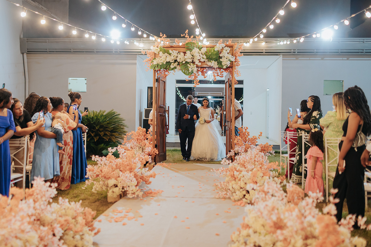 casamento, são félix do xingu, labelle, requinte decorações, fotografia, flaviomarquesfotografias, pará, noivos, casamento, cerimônia, ensaio, noiva, penteado, cabelo, casamento, ar livre, flaviomarquesfotografias, fotográfo, flavio marques.