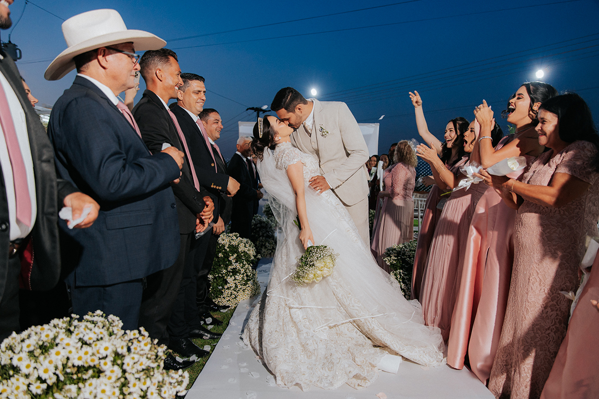 canaã dos carajás, casamento, flaviomarquesfotografias, fotografo, flavio marques, fotos criativas, fotos casamento, ensaio casal, noiva, vestido noiva, ensaio gestante, fotos sensuais, familia, maquiagem, produtos, casamento, précasamento, vou me casar