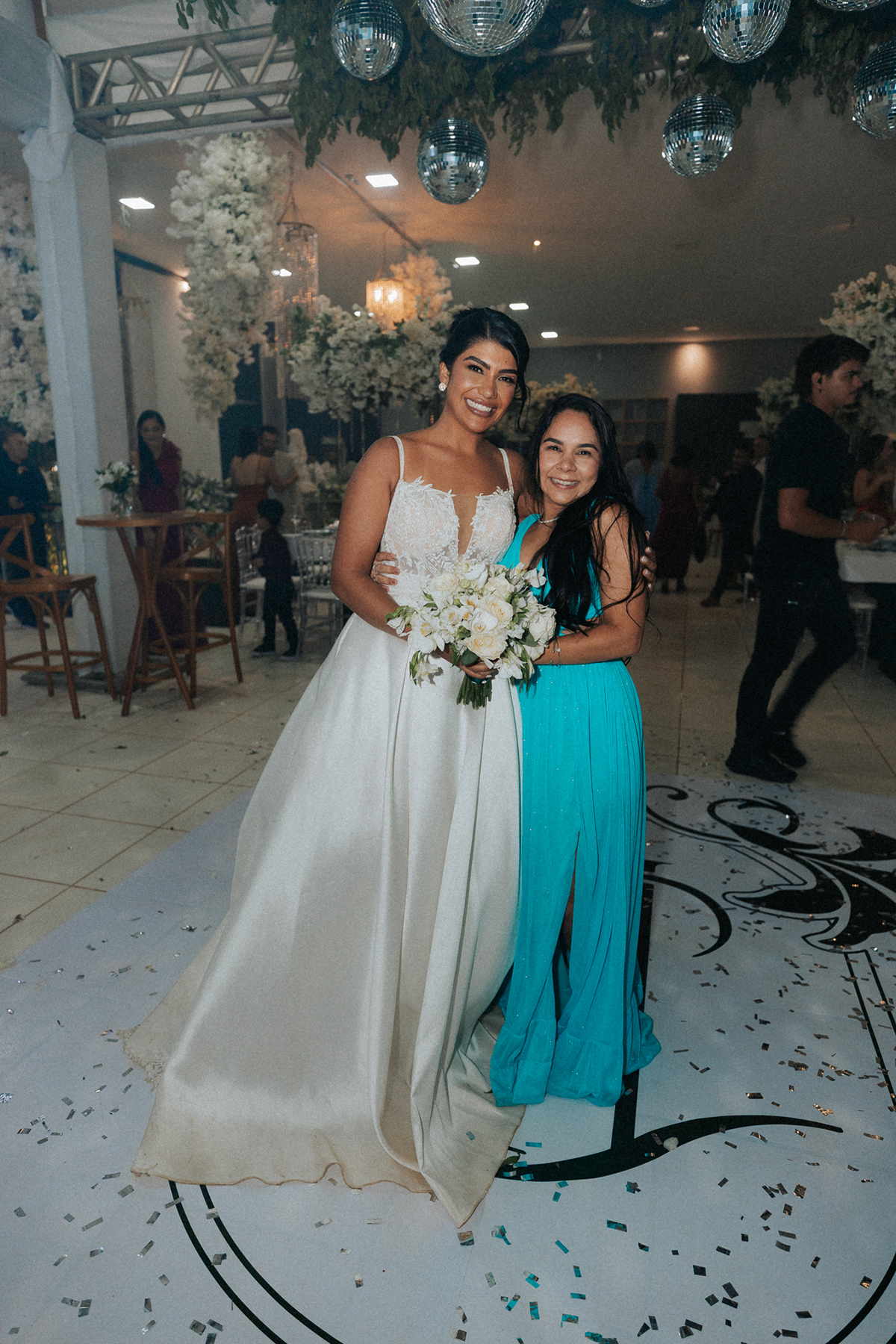 São Félix do Xingu, Casamento, Rio xingu, LaBelle, Noiva, Cabelo, Maquiagem, Ensaio, fotografo casamento, ensaio fotografico, casamento noiva, vestido de noiva, making off, cerimonial, casamento, festa, balada, ensaio noiva