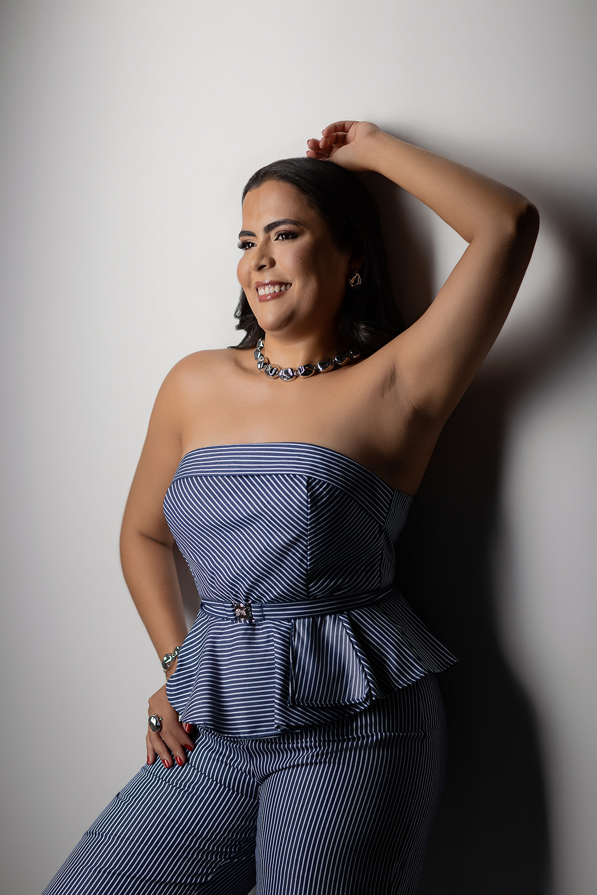 graciele cruz, advogada, ensaio fotográfico, posicionamento profissional, foto estudio, estudio fotográfico em xinguara, flavio marques, fotografias, ensaio feminino, casamento, aniversario, luz, poses ideias, ideias fotos, fotos advogada