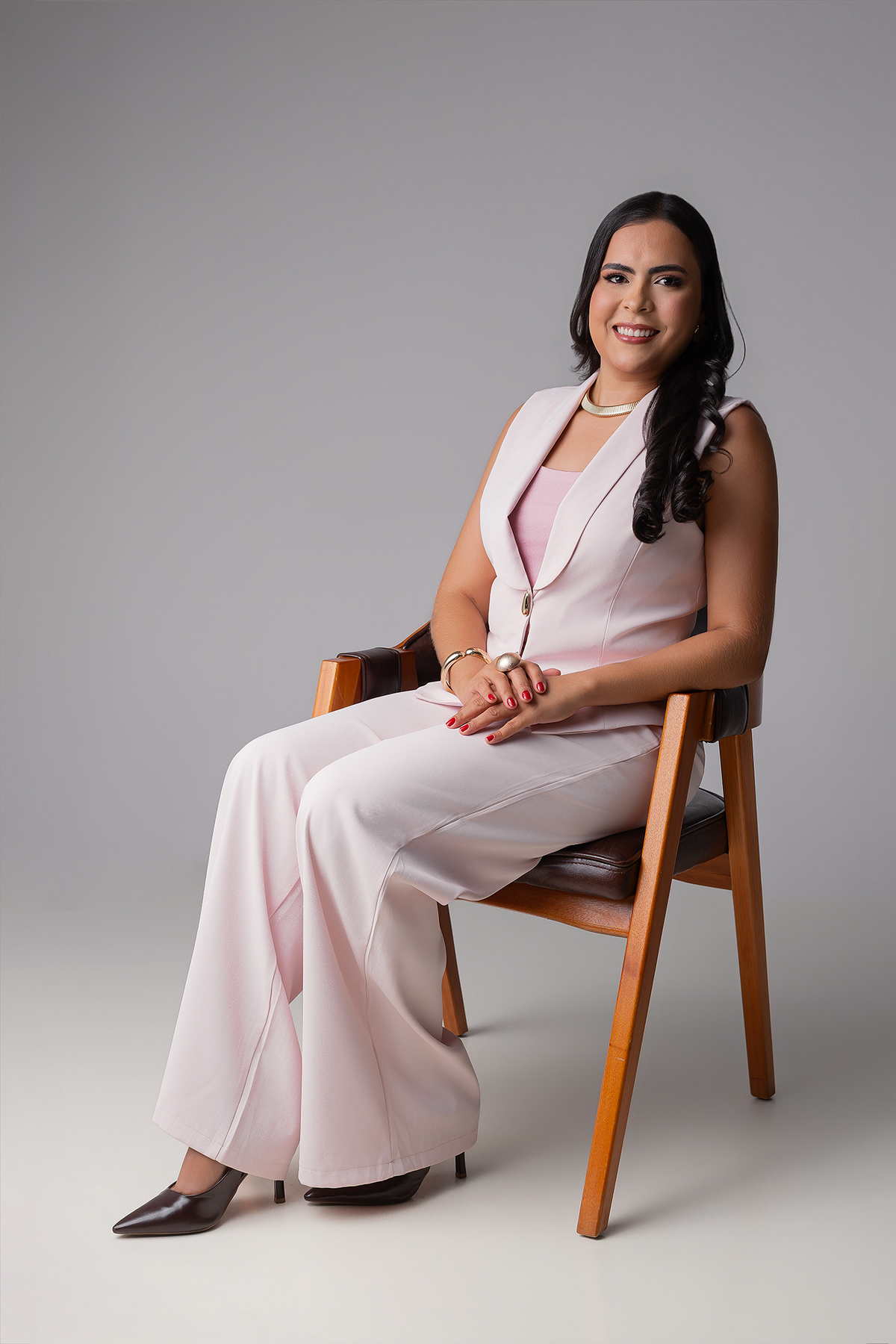 graciele cruz, advogada, ensaio fotográfico, posicionamento profissional, foto estudio, estudio fotográfico em xinguara, flavio marques, fotografias, ensaio feminino, casamento, aniversario, luz, poses ideias, ideias fotos, fotos advogada