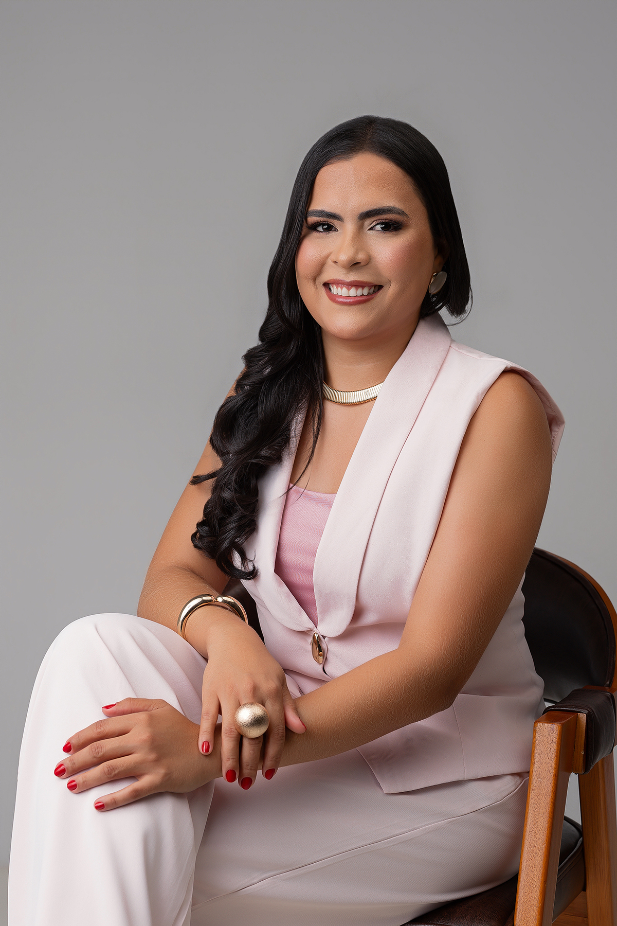 graciele cruz, advogada, ensaio fotográfico, posicionamento profissional, foto estudio, estudio fotográfico em xinguara, flavio marques, fotografias, ensaio feminino, casamento, aniversario, luz, poses ideias, ideias fotos, fotos advogada