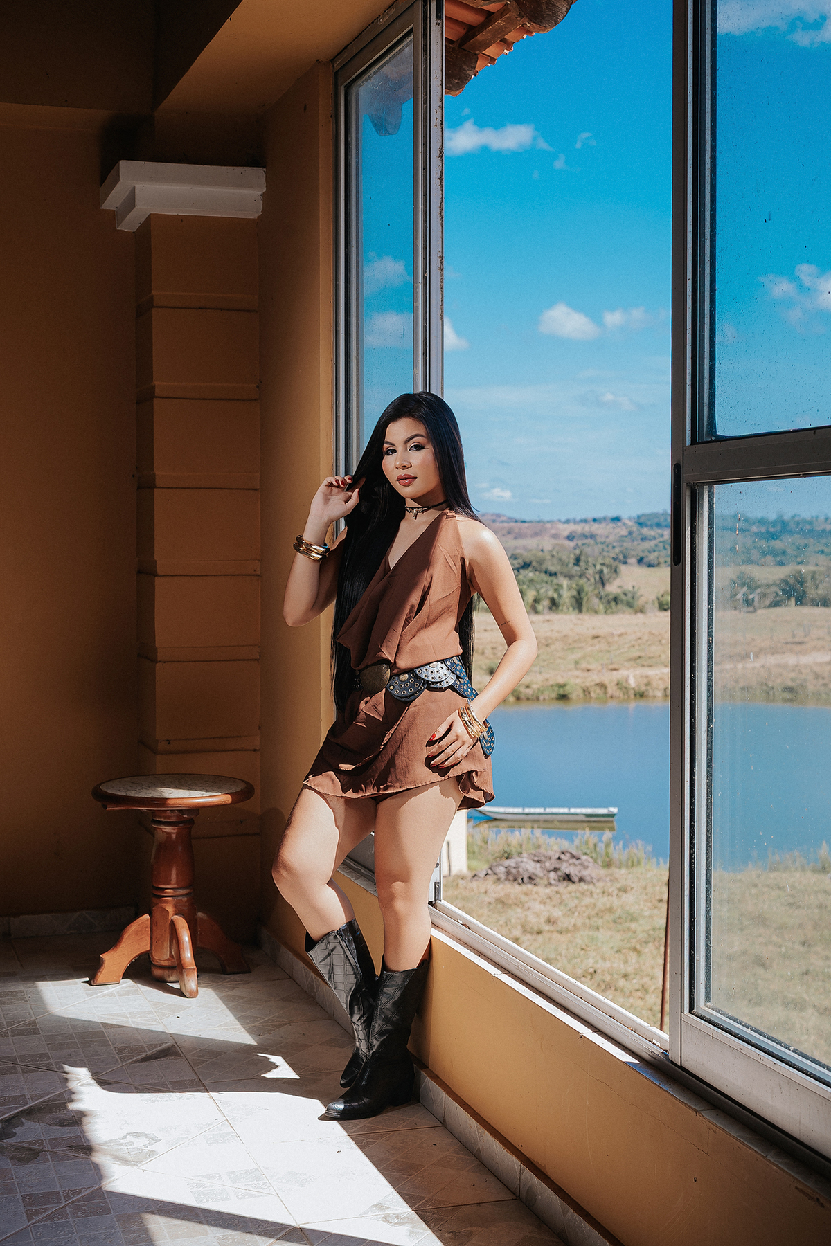 Clara Mello, ensaio fotográfico, sessão fotográfica, rainha fax, fotos ensaio, ideias fotos, ideias estudio, fotos criativas, sessão externa, criativa, fotos country, ensaio cavalos, candidata rainha fax, fax 2026, baile rainha fax
