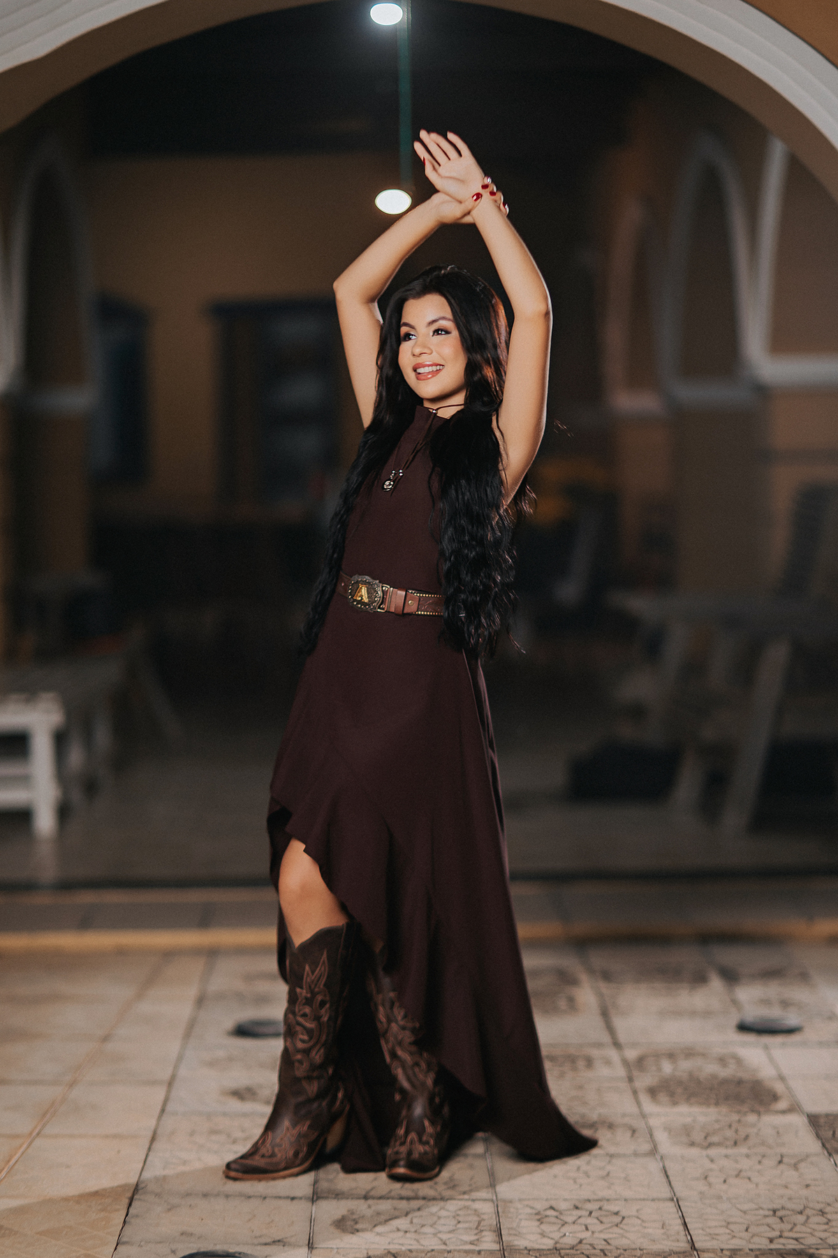 Clara Mello, ensaio fotográfico, sessão fotográfica, rainha fax, fotos ensaio, ideias fotos, ideias estudio, fotos criativas, sessão externa, criativa, fotos country, ensaio cavalos, candidata rainha fax, fax 2026, baile rainha fax