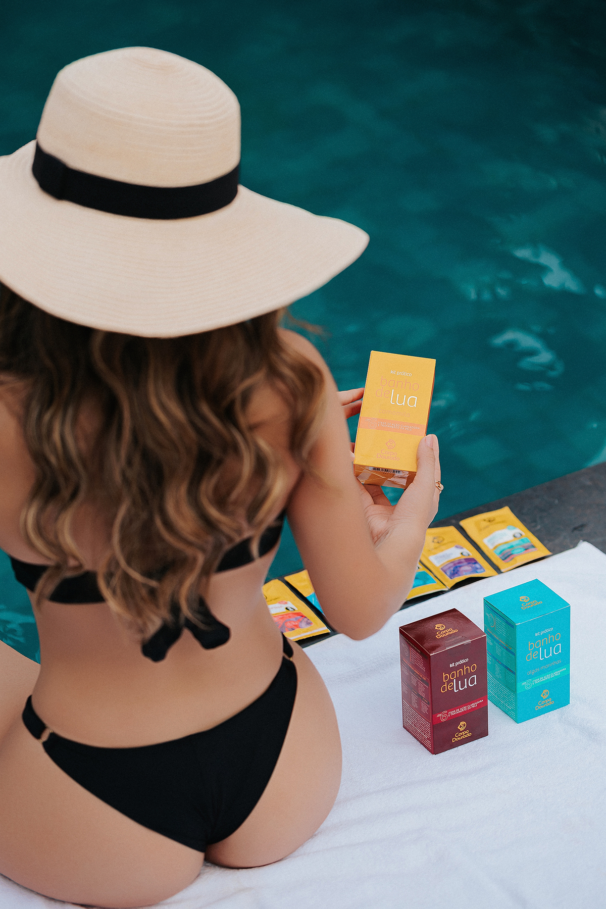 Manuela Silveira, Styllus Cosméticos, Xinguara, piscina, verão, fotos criativas verão, fotos verão, fotos piscina, ensaio piscina, ensaio fotográfico, produtos, cabelo, maquiagem, styllus, flaviomarquesfotografias,