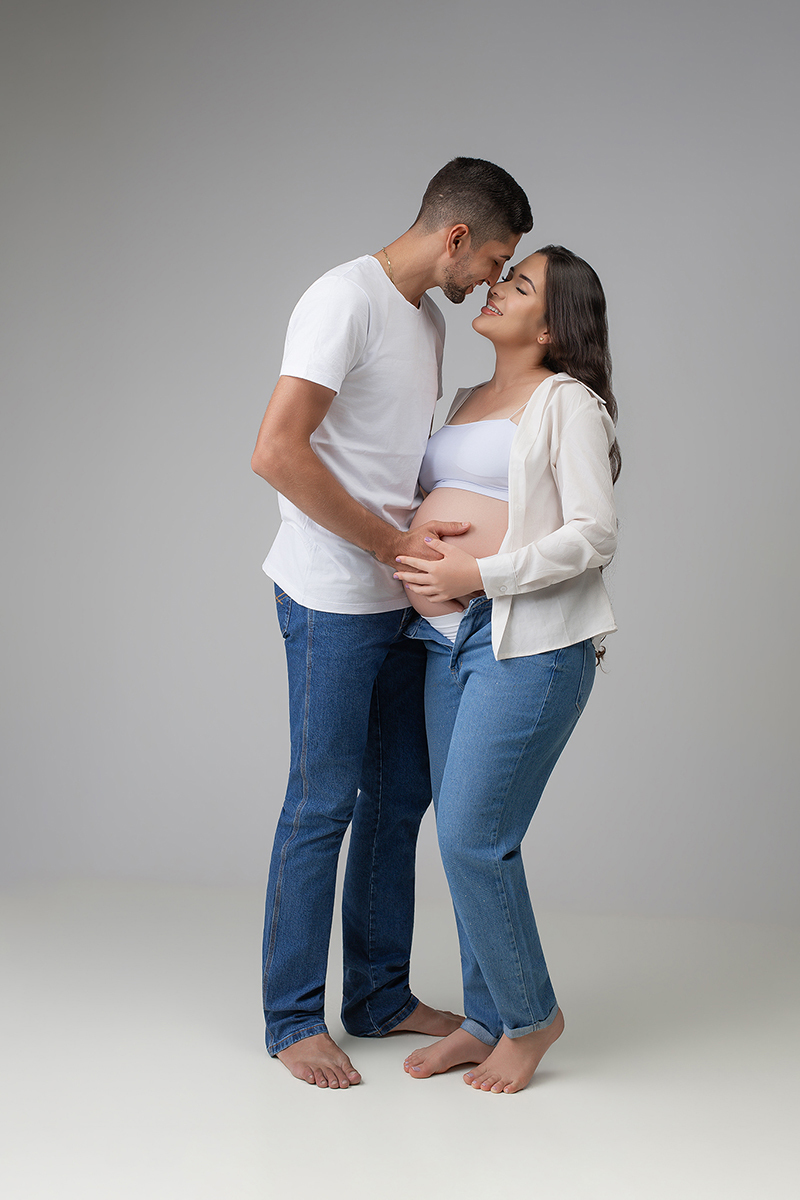luana ramos, ensaio gestante, familia, fotos criativas, estudio, casal gestante, flaviomarquesfotografias, ensaio gestante, ideias gestante, ideias fotos, gravidez, estou gravida, roupas gravida, enxoval recem nascido, flaviomarquesfotografias