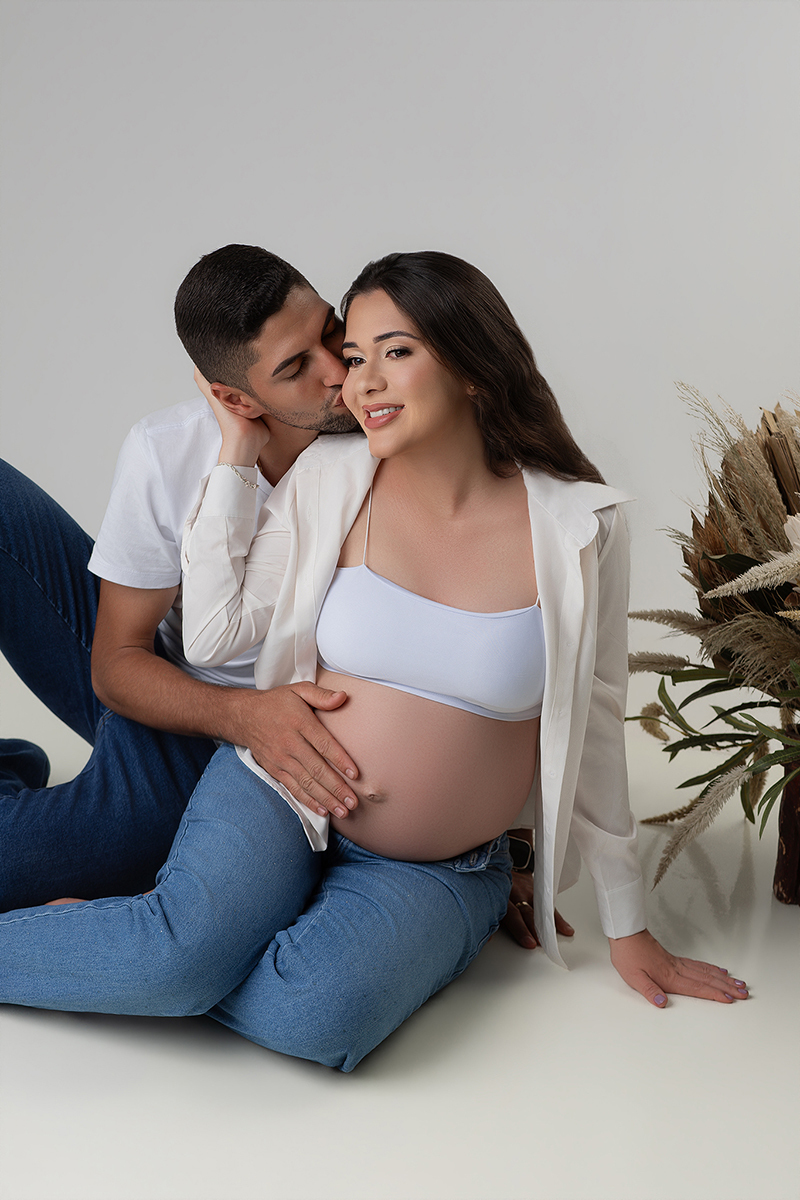 luana ramos, ensaio gestante, familia, fotos criativas, estudio, casal gestante, flaviomarquesfotografias, ensaio gestante, ideias gestante, ideias fotos, gravidez, estou gravida, roupas gravida, enxoval recem nascido, flaviomarquesfotografias