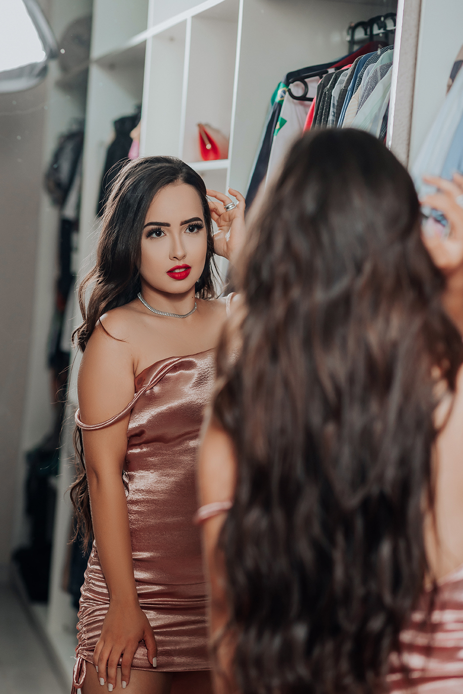 ensaio flavio marques, fotos flavio, flaviomarques, fotografo xinguara, whatsapp fotografo, flavio, mulher, vestido, bandana, sensual, aniversário, parede, pose, blogueira, tumblr, xinguara, rio maria, agua azul