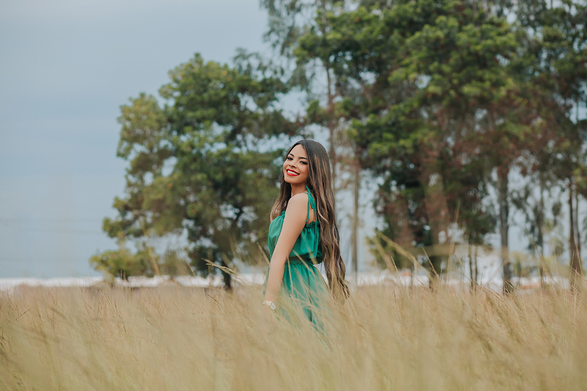 ensaio, aniversário, 18 anos, criativo, fotos tumblr, fotos balões, mulher, sexy, xinguara, flavio marques, fotografo criativo, menina, sorrindo, balões, externa, cabelo, vestido, ensaio 18 anos