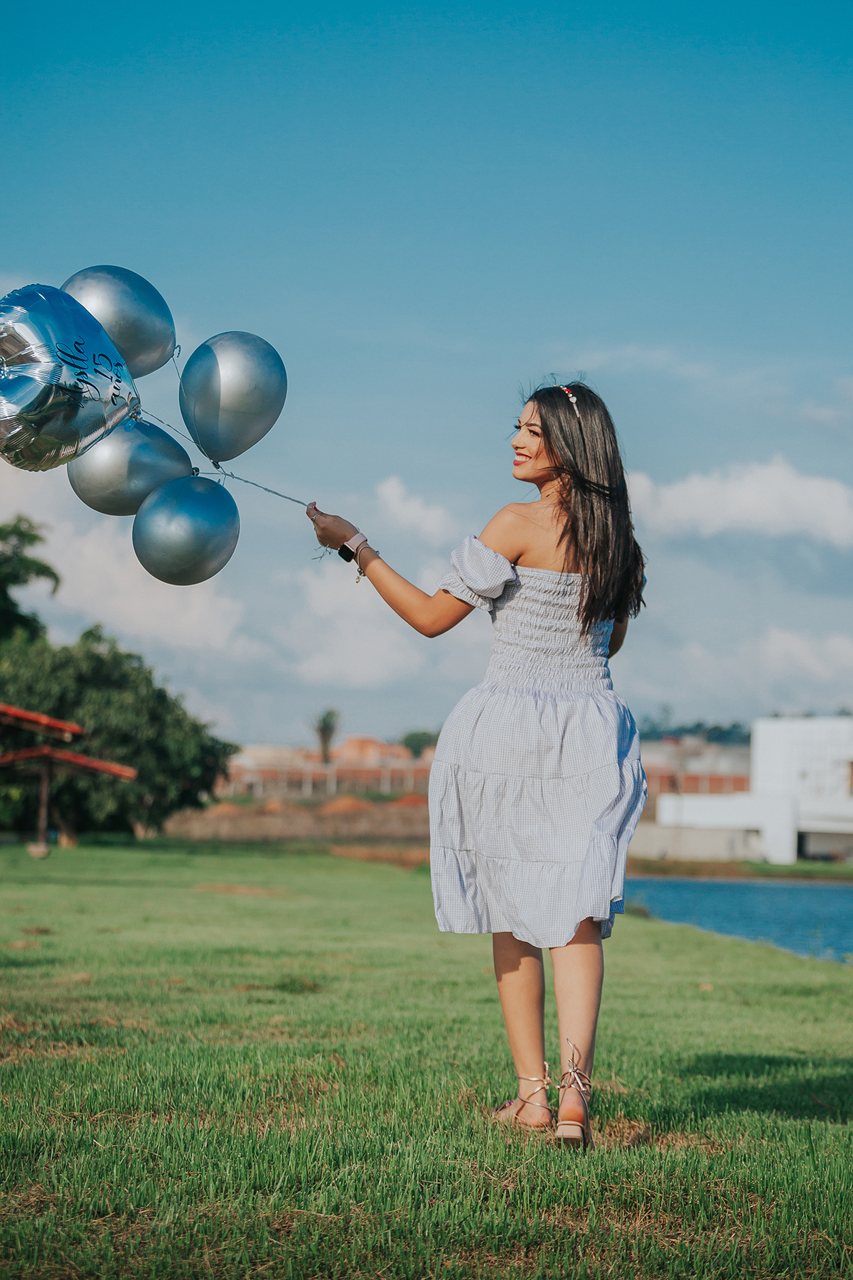 ensaio externo, feminino, 15 anos, lagoa, rio, sorriso, ayslla, aniversário, fotos criativas, fotos meninas, mulheres, flavio marques, xinguara, fotógrafo, fotos tumblr, fotos felizes, ideias de fotos, como fazer fotos, fotos sozinha, celular