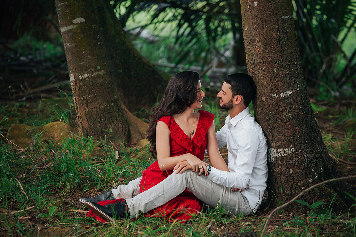 ensaio casal, fotos, casal, criativo, fotos, noivos, noiva, vestido, fotos noivos, sorriso, fotos casal tumblr, fotos tumblr, criativos, flavio marques, xinguara, sorrisos, noivos, maquiagem, romantico, inspiração, fotos lindas