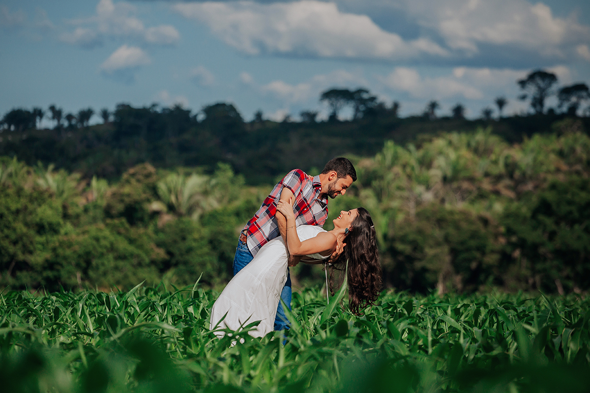 ensaio casal, fotos, casal, criativo, fotos, noivos, noiva, vestido, fotos noivos, sorriso, fotos casal tumblr, fotos tumblr, criativos, flavio marques, xinguara, sorrisos, noivos, maquiagem, romantico, inspiração, fotos lindas