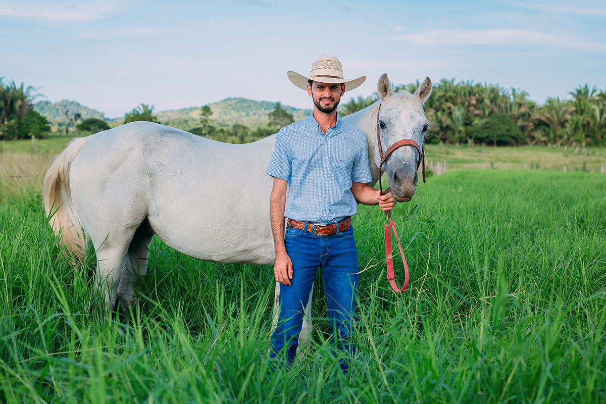 ensaio casal, fotos, casal, criativo, fotos, noivos, noiva, vestido, fotos noivos, sorriso, fotos casal tumblr, fotos tumblr, criativos, flavio marques, xinguara, sorrisos, noivos, maquiagem, romantico, inspiração, fotos lindas