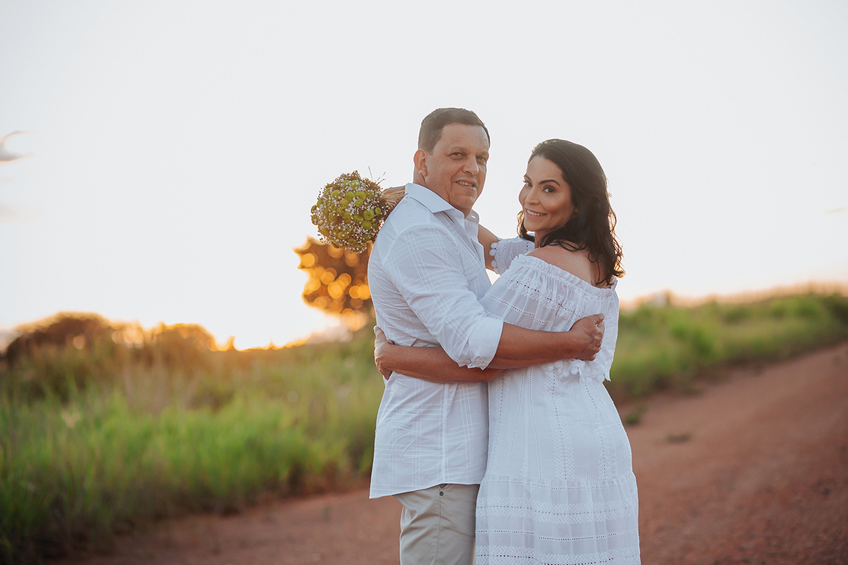 flavio marques, xinguara, fotos casal, casamento, noivos, 25 anos, bodas, casal, felicidade, fotos juntos, casal romântico, amor, fotos inspiração, criativas, ideias casal, por do sol, xinguara, flavio marques, fotógrafo, instagram