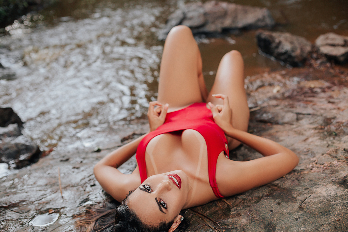 ensaio feminino, flávio marques, fotos criativas, fotos sensuais, sexy, ensaio sensual, instagram, natureza, sexy shots, mulher real, fotos inspiração, rio, tumblr, fotos criativas, fotos ao ar livre, ensaio externo, flávio marques, biquine, sorriso