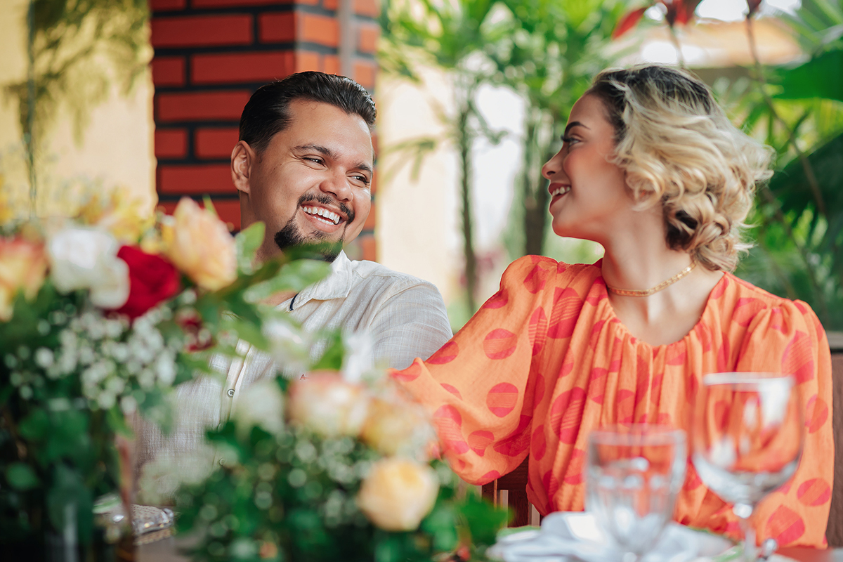 flávio marques, casal, daniela braz, blogueira, almoço, tucumã, sorriso, degraus, aniversário, casal, namoro, relacionamento, dicas, fotos tumblr, fotos criativas, decoração, mesa posta, bolo, tucumã, xinguara, pará, flávio marques
