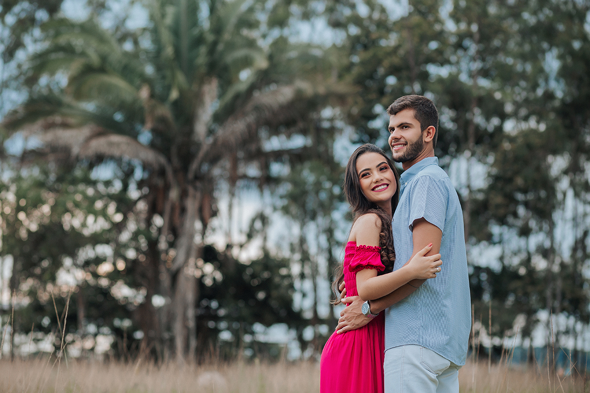 flávio marques, xinguara, fotos, aniversário, fotos 18 anos, ensaio externo, fotos tumblr, fotos criativas, amigas, fotos com amigas, 18anos, ensaio inspiração, inspiração, sorriso, fusca, carro antigo, xinguara, flávio marques fotógrafo, xinguara