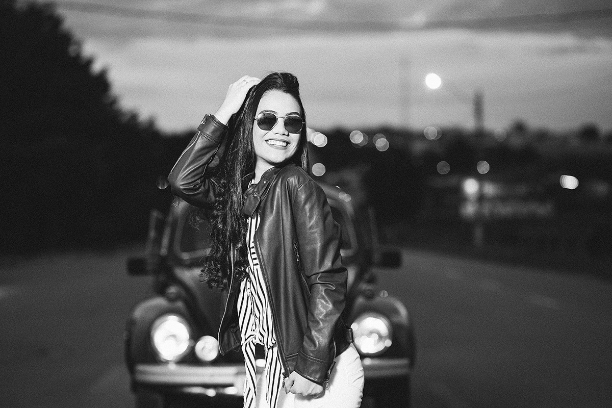 flávio marques, xinguara, fotos, aniversário, fotos 18 anos, ensaio externo, fotos tumblr, fotos criativas, amigas, fotos com amigas, 18anos, ensaio inspiração, inspiração, sorriso, fusca, carro antigo, xinguara, flávio marques fotógrafo, xinguara