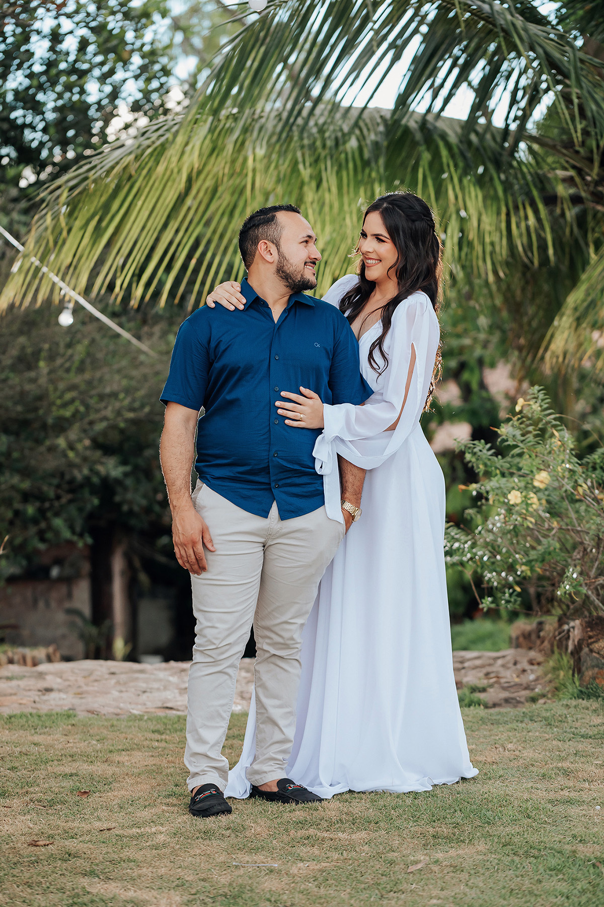 pré-casamento, tucumã, noivos, noiva, sorriso, vestido, inspiração, vestido noiva, maquiagem, noivas, casal, apaixonados, wedding, instagram, flavio, marques, fotografo, tucumã, ourilândia, pará, fotos, casais, amor, familia, sol