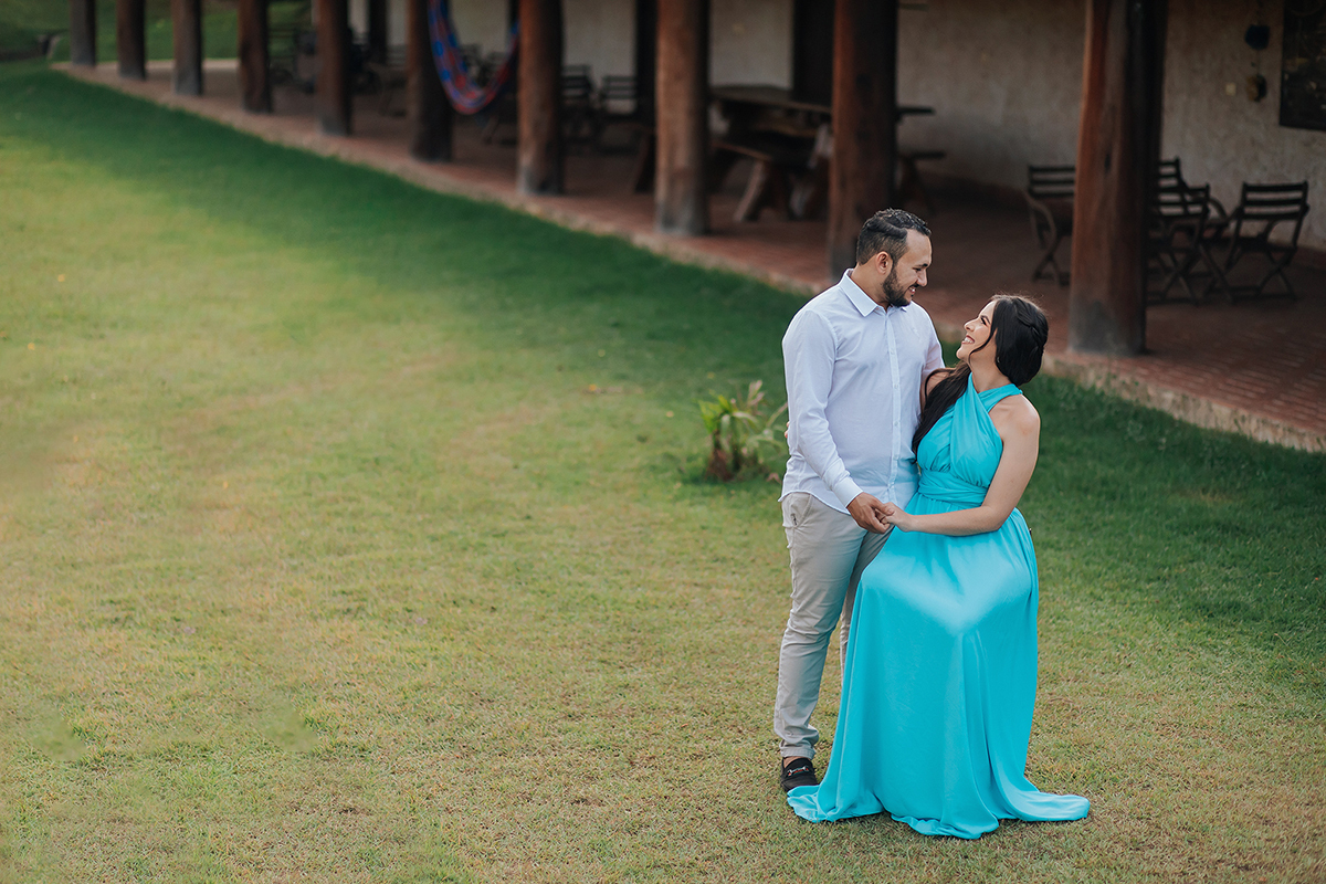 pré-casamento, tucumã, noivos, noiva, sorriso, vestido, inspiração, vestido noiva, maquiagem, noivas, casal, apaixonados, wedding, instagram, flavio, marques, fotografo, tucumã, ourilândia, pará, fotos, casais, amor, familia, sol