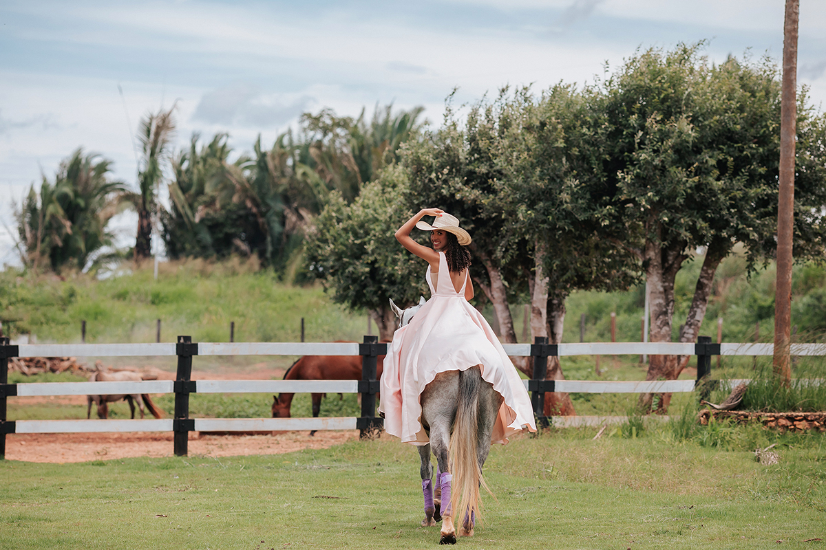 flavio, marques, aniversario, 15 anos, gabrielly, externo, chuva, ensaio, fotos, criativas, debutante, xinguara, aniversario, make, look, country, terere, ensaio, fazenda, debutante, cavalo, fotos, flavio, marques, fotografias, xinguara, pará