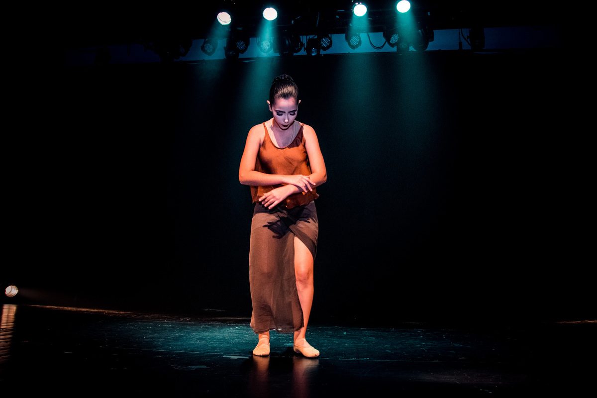 Bailarina Lorena Santana - Henrique Drobnievski