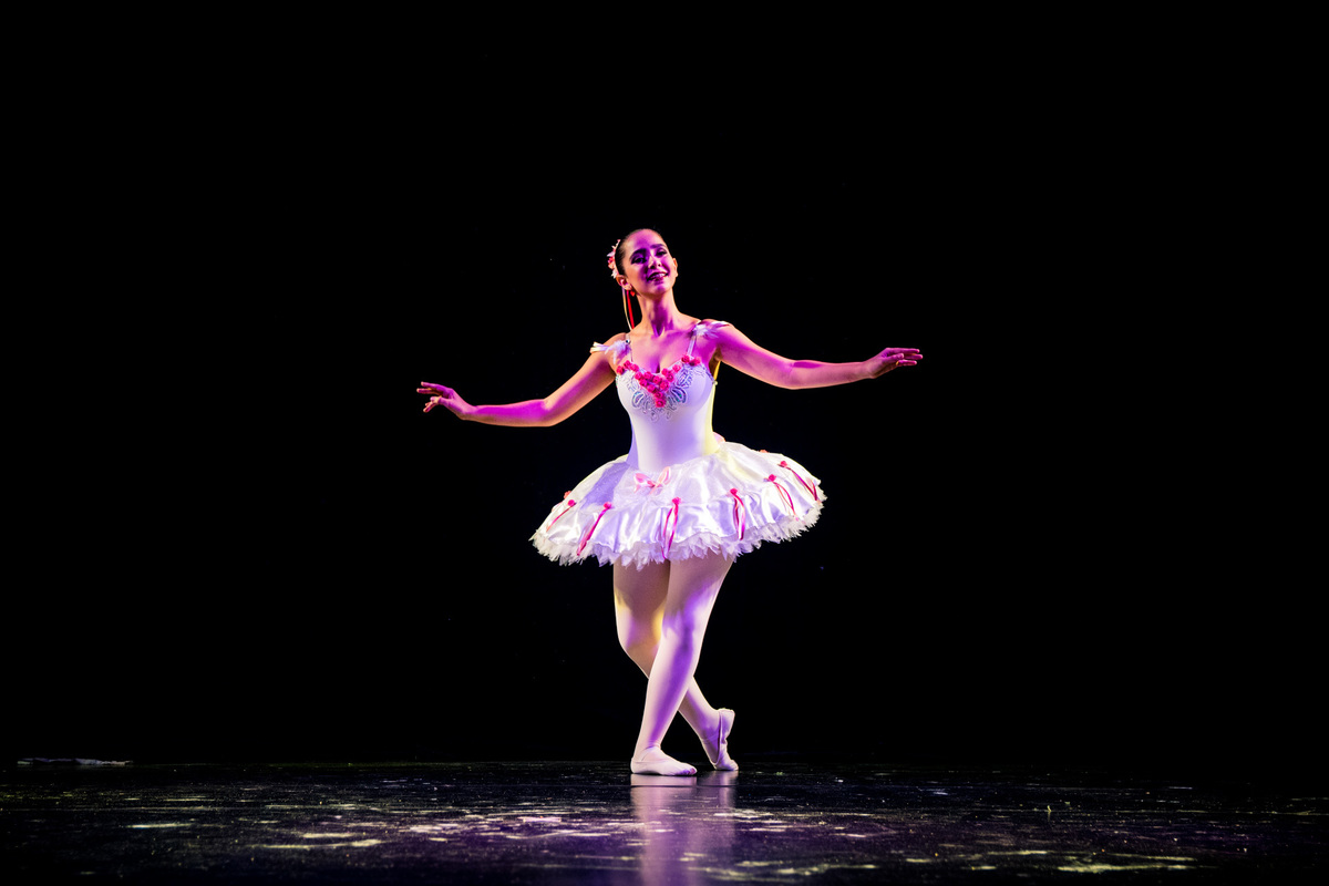 Bailarina Lorena Santana - Henrique Drobnievski