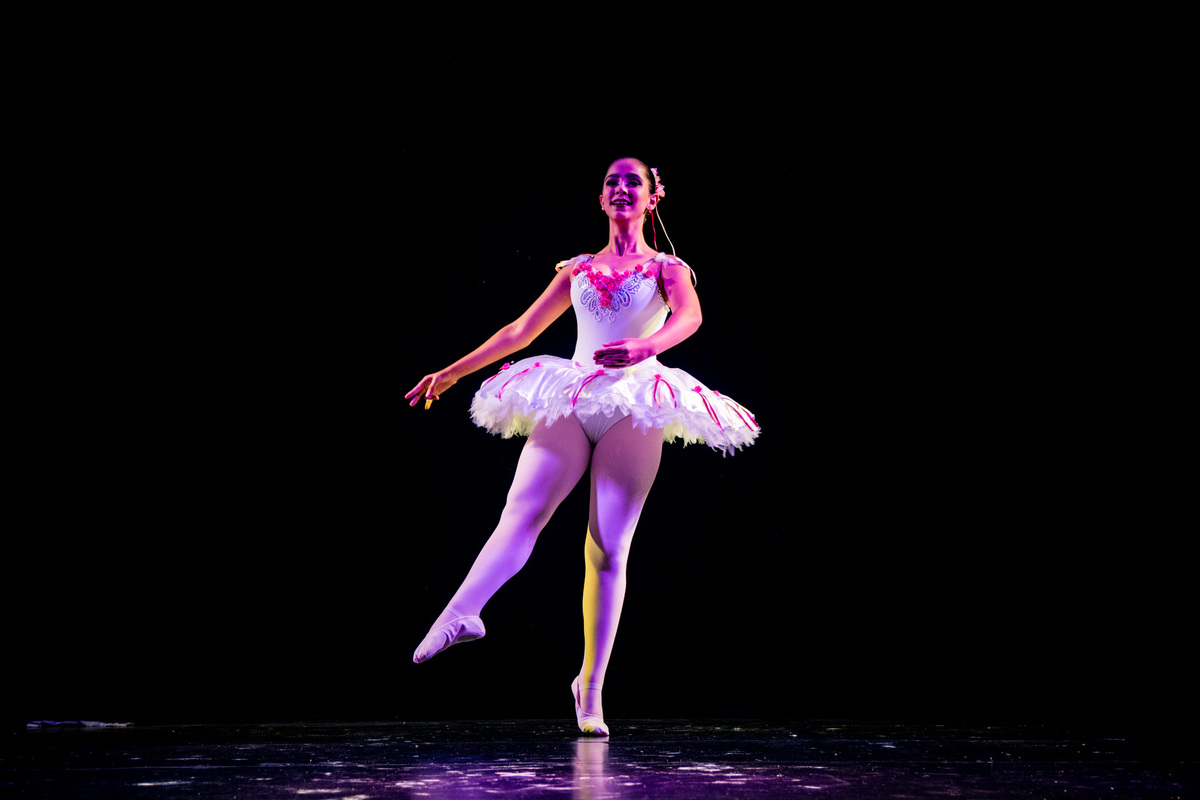 Bailarina Lorena Santana - Henrique Drobnievski